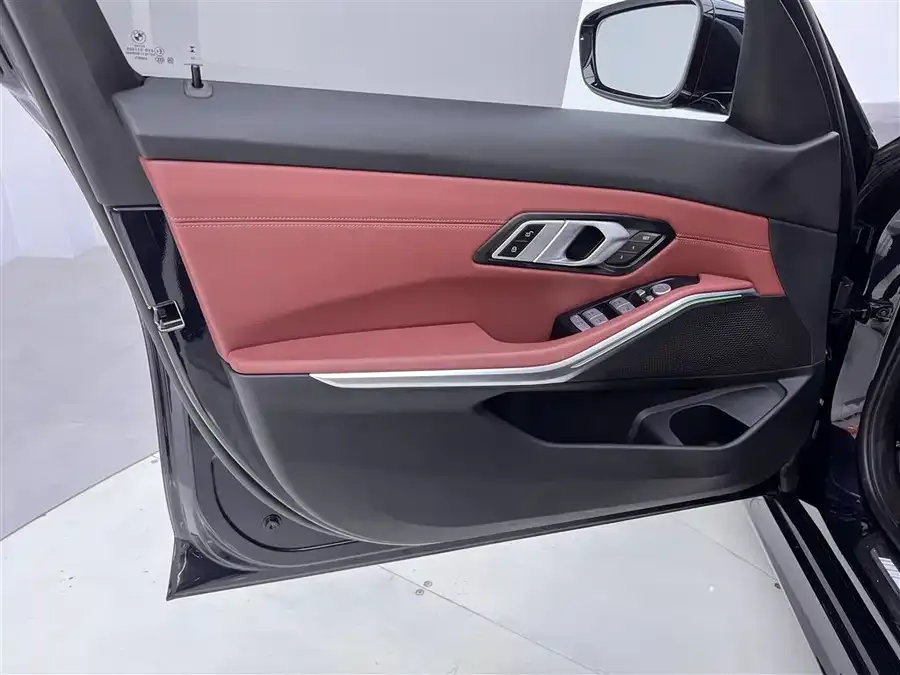 BMW 3 Series BMW 3 Series 2024 325i M Sport Package 2024 — миниатюра 5