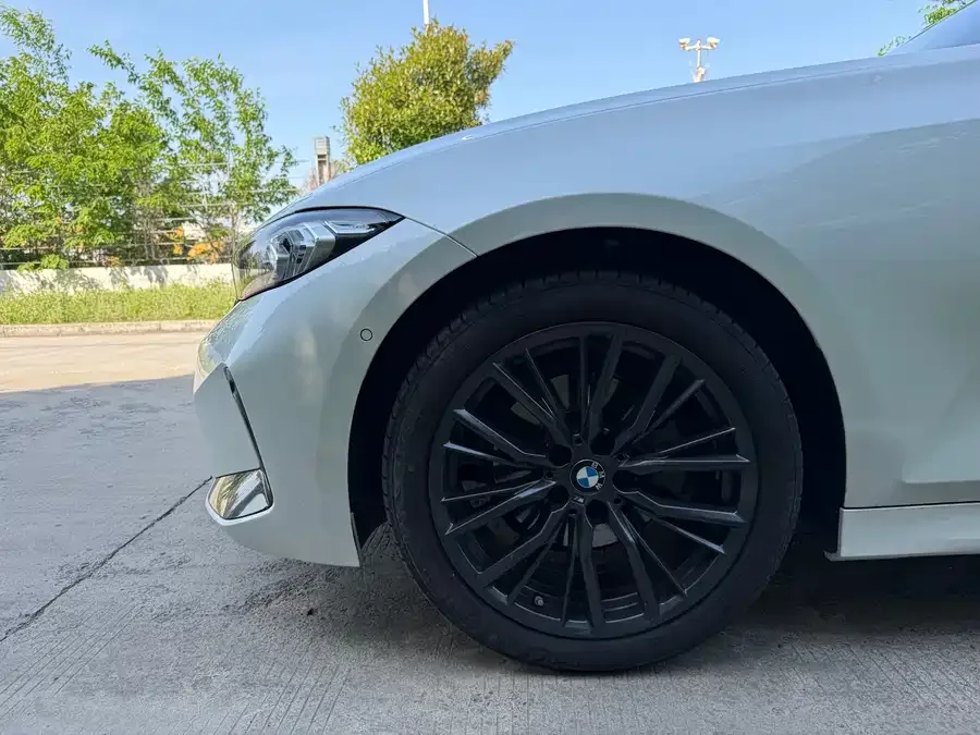 BMW 3 Series BMW 3 Series 2023 325Li M Sport Night Edition 2023 — миниатюра 2