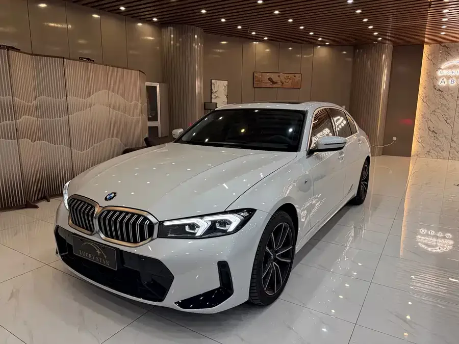 BMW 3 Series BMW 3 Series 2023 320Li M Sport Package 2023 — фото 1, купить с доставкой в Москву