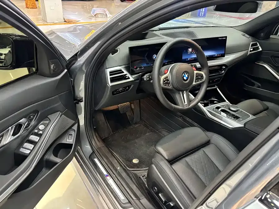 BMW 3 Series BMW 3 Series 2025 330Li Exclusive M Sport Night Edition 2025 — миниатюра 2