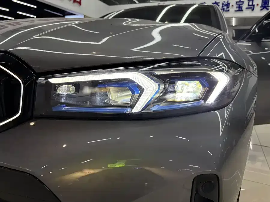 BMW 3 Series BMW 3 Series 2025 330Li Exclusive M Sport Night Edition 2025 — миниатюра 4