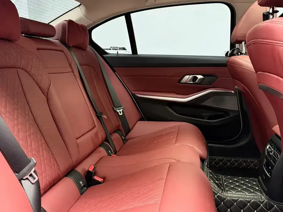 BMW 3 Series BMW 3 Series 2024 320Li M Sport Package 2024 — миниатюра 4