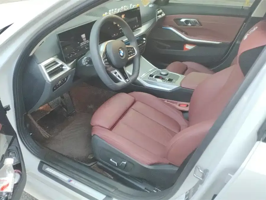 BMW 3 Series BMW 3 Series 2025 330Li Exclusive M Sport Night Edition 2025 — миниатюра 3