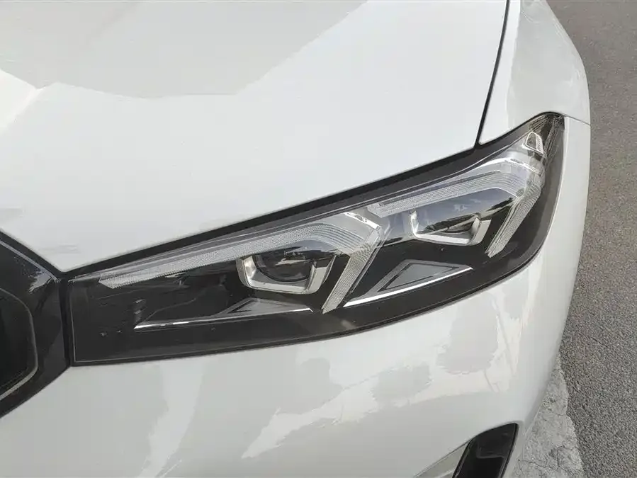 BMW 3 Series BMW 3 Series 2025 330Li Exclusive M Sport Night Edition 2025 — миниатюра 5