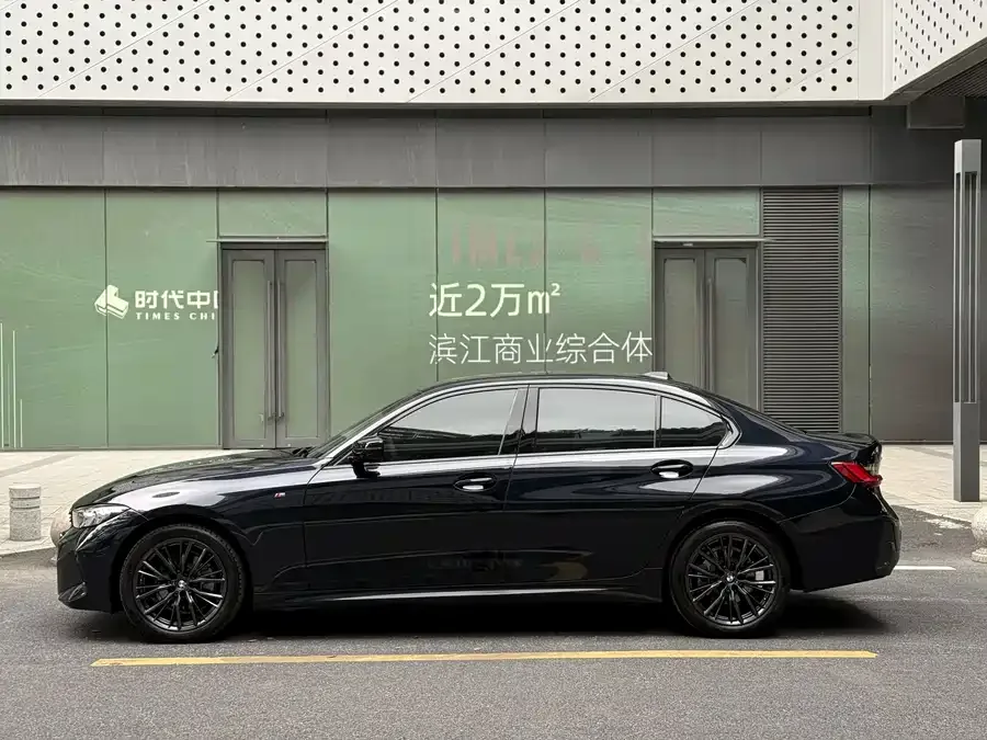 BMW 3 Series BMW 3 Series 2024 325Li M Sport Night Edition 2024 — миниатюра 2