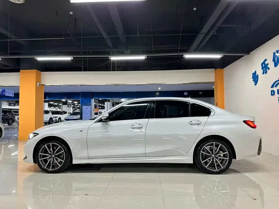 BMW 3 Series BMW 3 Series 2024 325Li M Sport Package 2024 — миниатюра 3