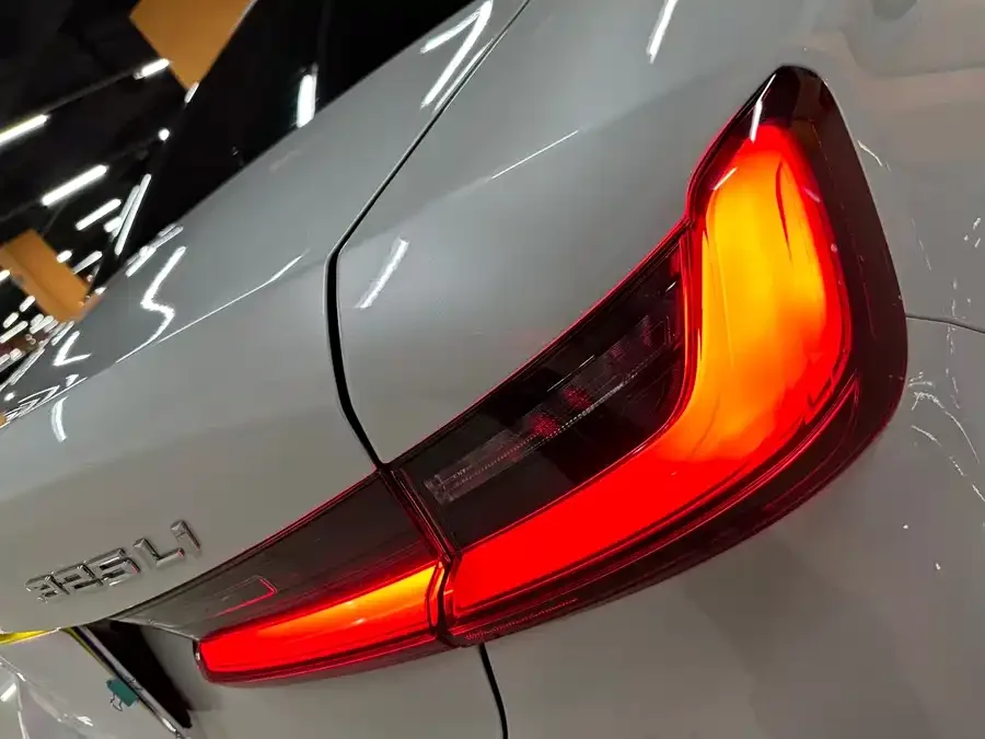 BMW 3 Series BMW 3 Series 2024 325Li M Sport Package 2024 — миниатюра 4
