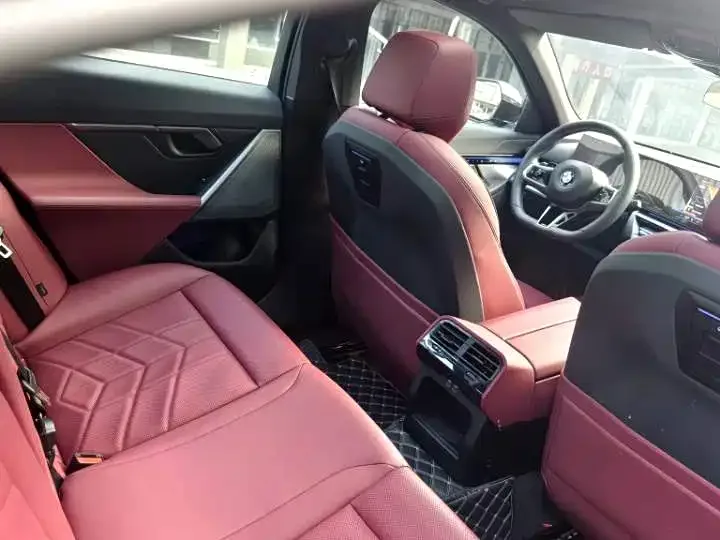 BMW 5 Series BMW 5 Series (Imported) 2024 530i Leading M Sport Package 2024 — миниатюра 2