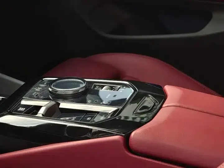 BMW 5 Series BMW 5 Series (Imported) 2024 530i Leading M Sport Package 2024 — миниатюра 3