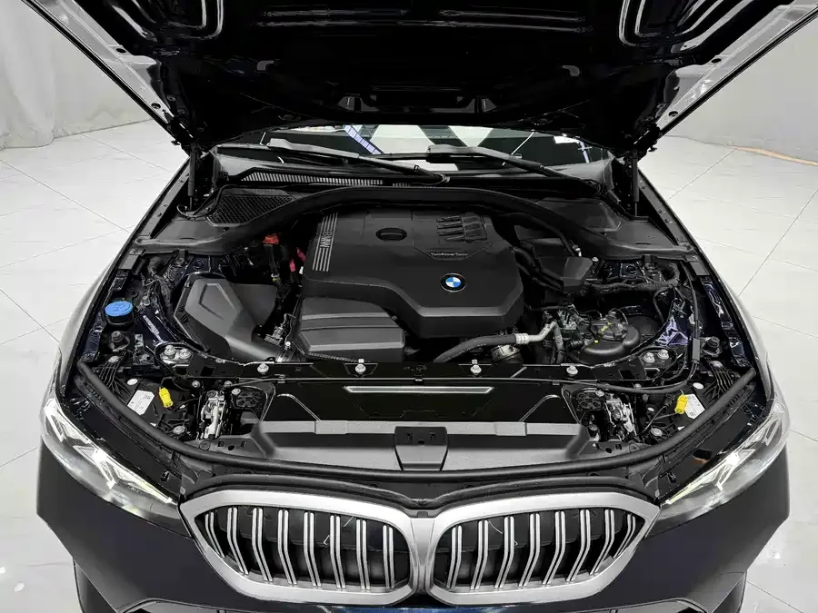 BMW 3 Series BMW 3 Series 2023 320Li M Sport Package 2023 — миниатюра 5