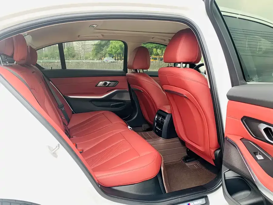 BMW 3 Series BMW 3 Series 2024 325Li M Sport Package 2024 — миниатюра 3