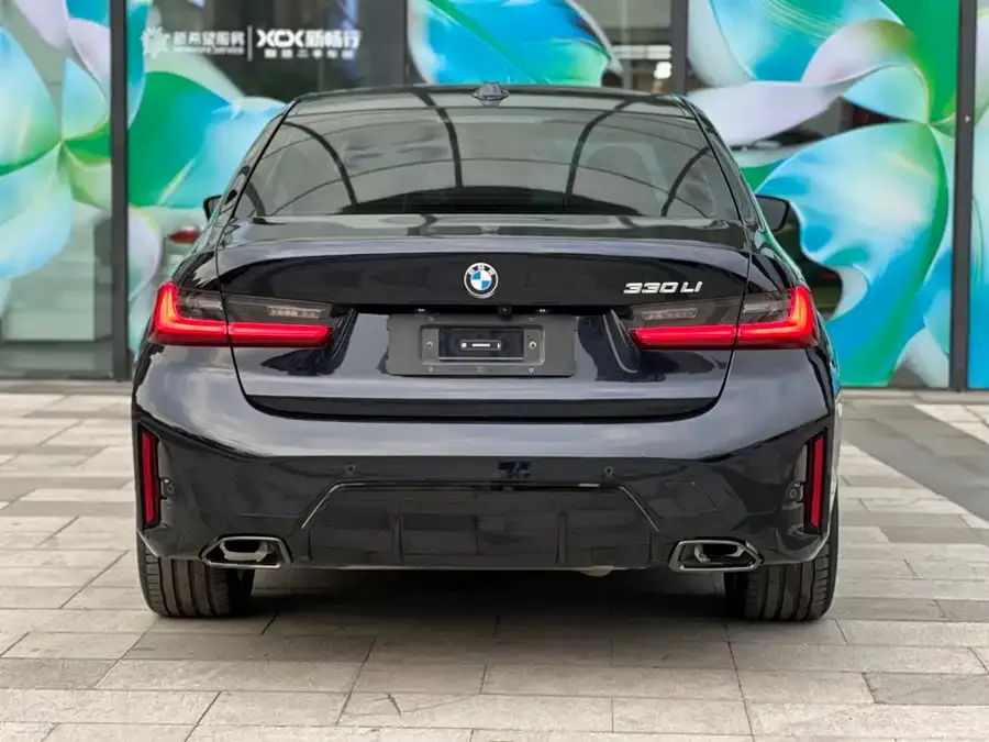 BMW 3 Series BMW 3 Series 2025 330Li M Sport Night Edition 2026 — миниатюра 2
