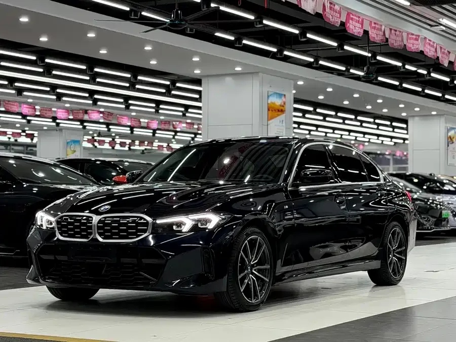 BMW 3 Series 2025