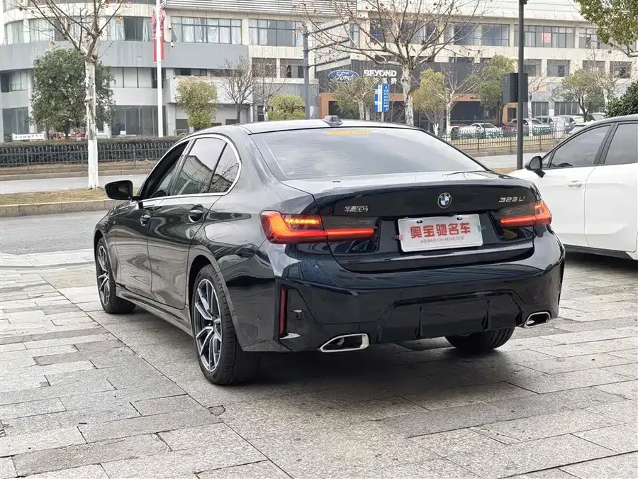 BMW 3 Series BMW 3 Series 2025 325Li M Sport Package 2025 — миниатюра 3