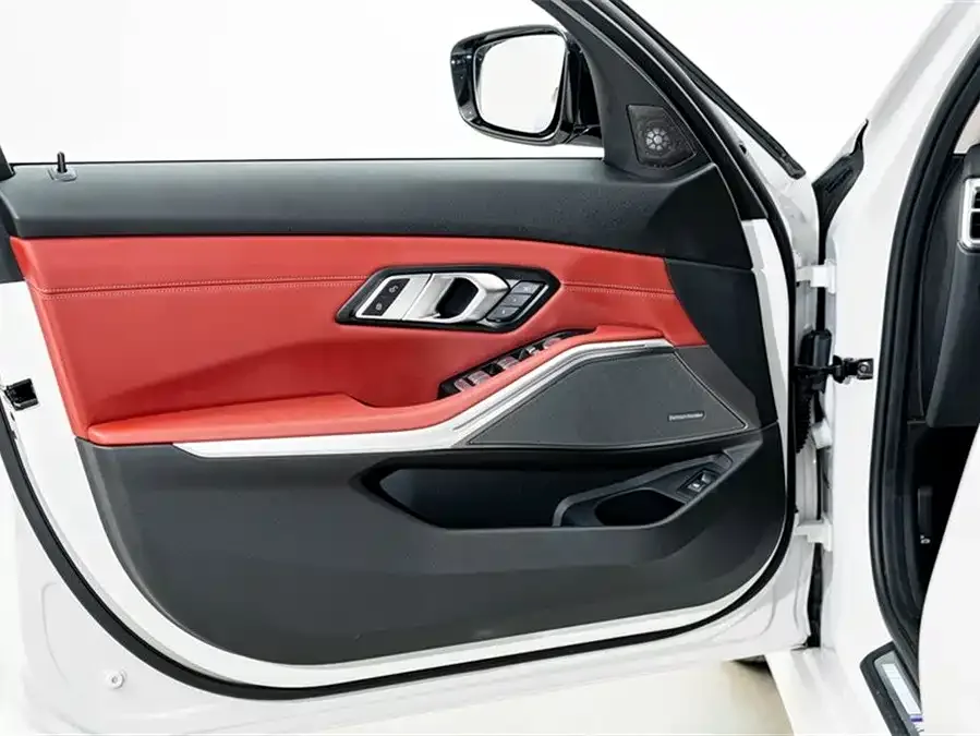 BMW 3 Series BMW 3 Series 2025 330Li M Sport Night Edition 2025 — миниатюра 5