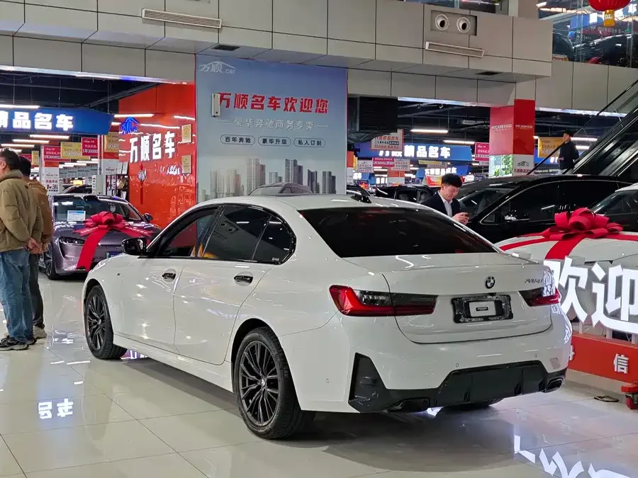 BMW 3 Series BMW 3 Series 2023 325Li M Sport Night Edition 2023 — миниатюра 4