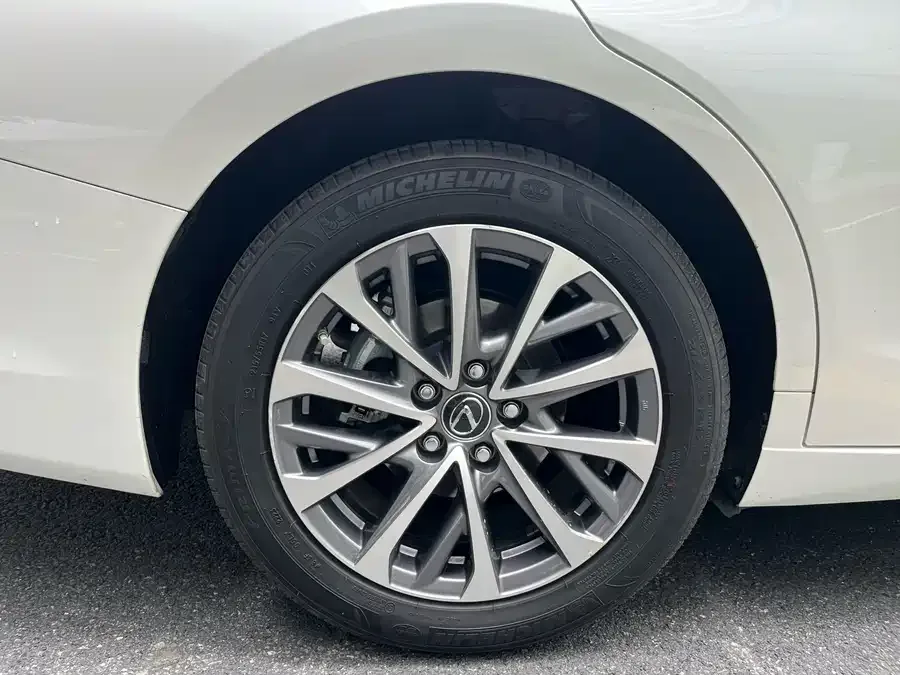 Lexus ES 2022 300h Excellence Edition 2023 — миниатюра 4