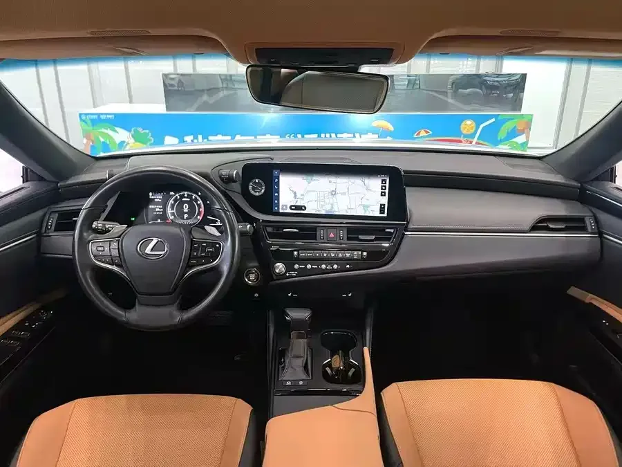 Lexus ES 2023 200 Excellence Edition 2024 — миниатюра 4