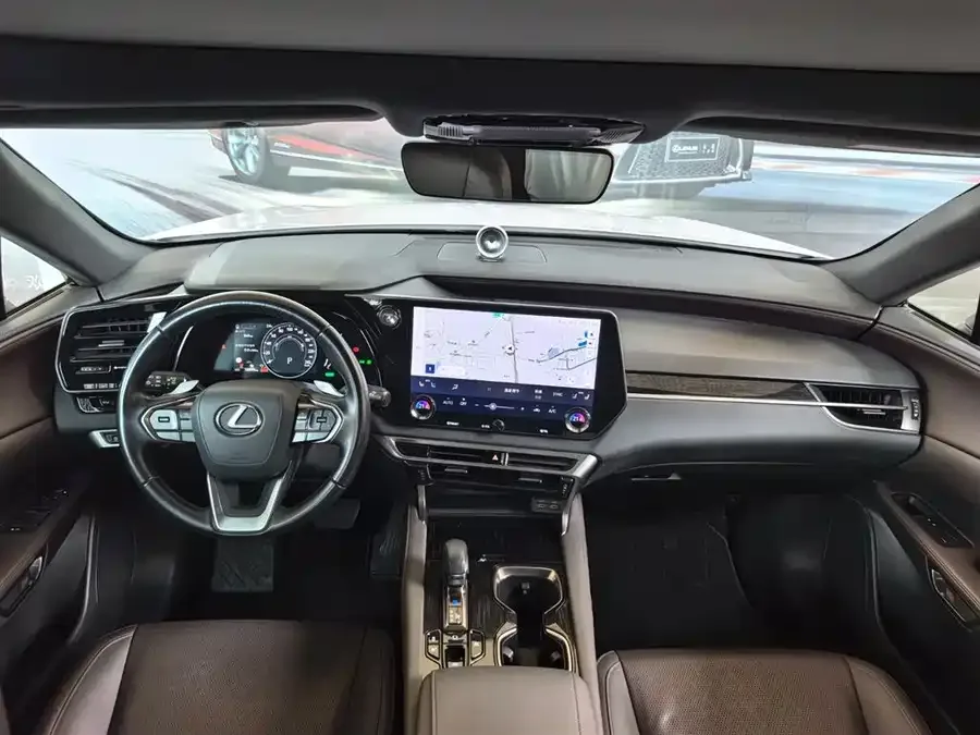 Lexus RX 2023 350h 4WD Pure Edition 2023 — миниатюра 2