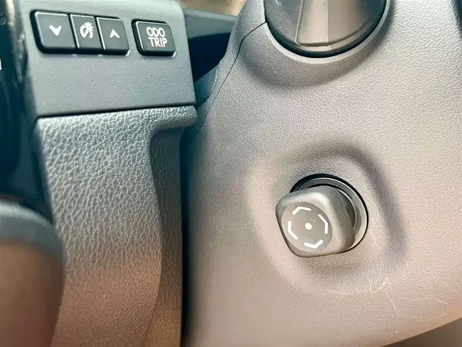 Lexus ES 2022 300h Excellence Edition 2023 — миниатюра 4