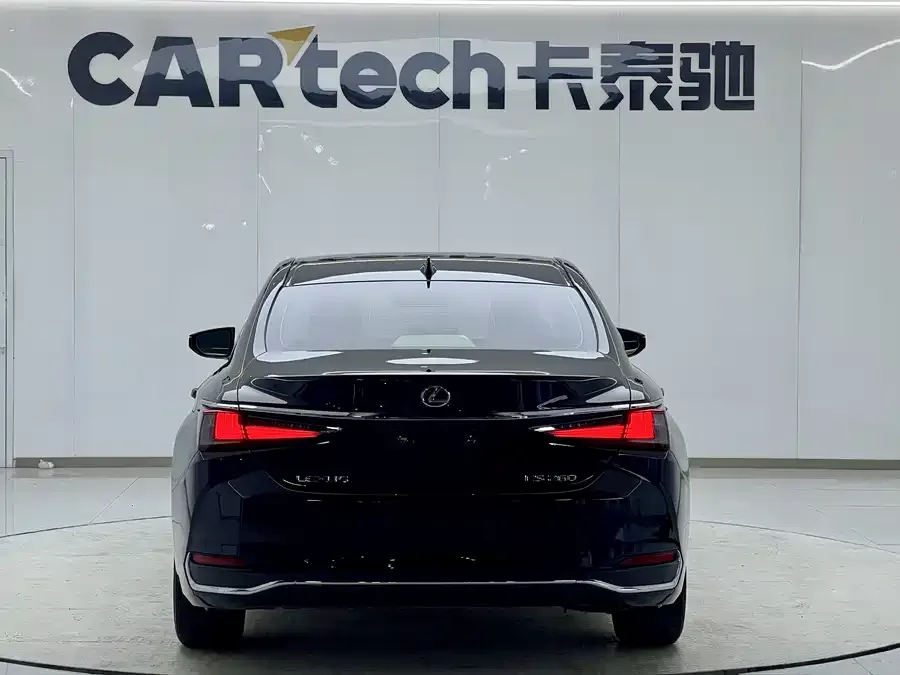 Lexus ES 2022 200 Excellence Edition 2022 — миниатюра 3