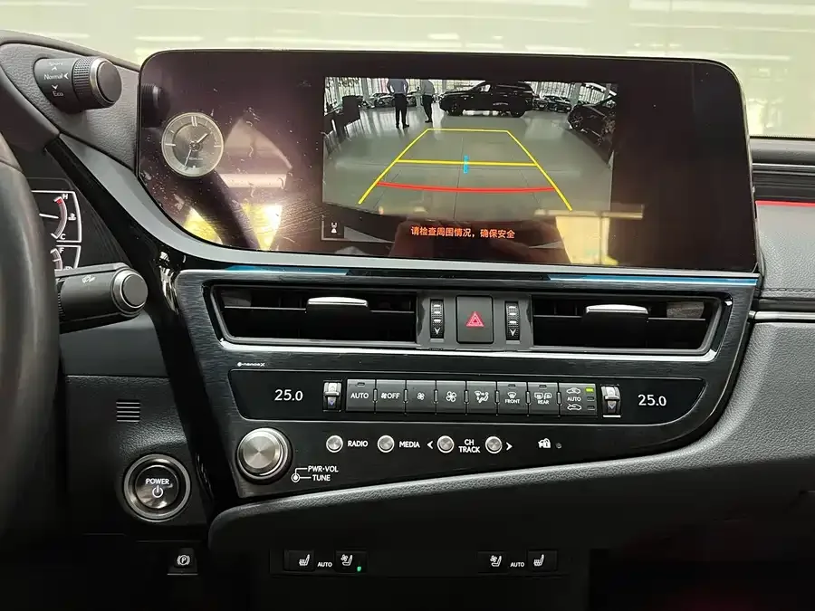 Lexus ES 2022 300h Excellence Edition 2023 — миниатюра 4