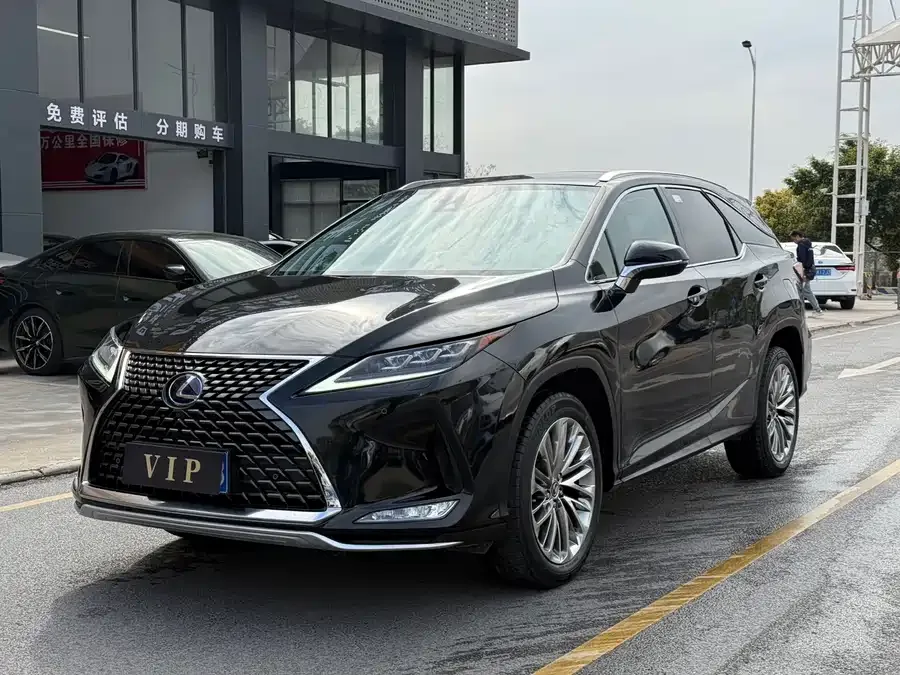 Lexus RX 2022