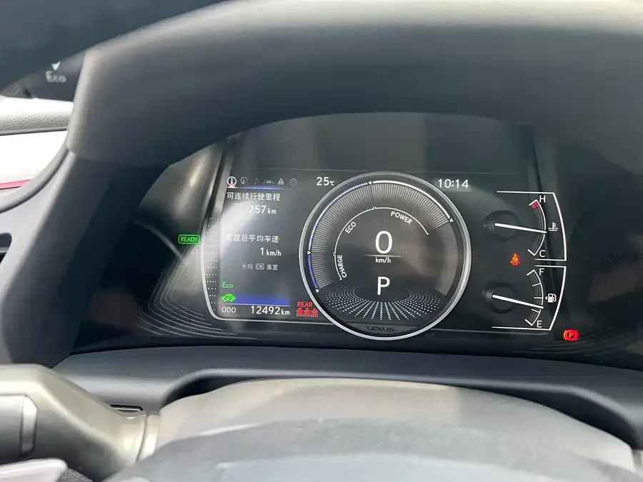 Lexus ES 2025 300h Premium Edition 2025 — миниатюра 2