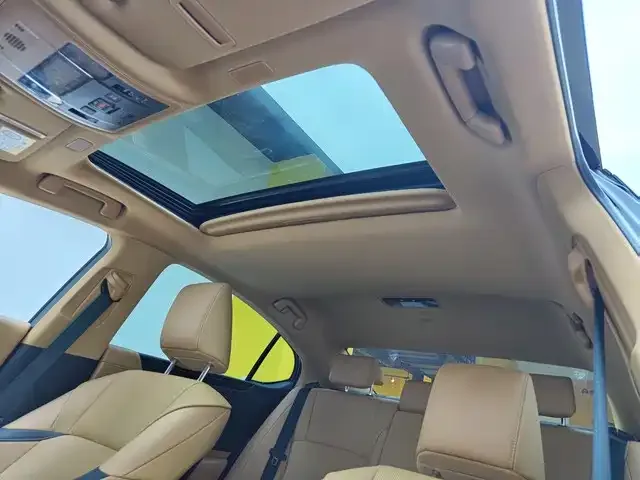 Lexus ES 2022 200 Excellence Edition 2023 — миниатюра 3