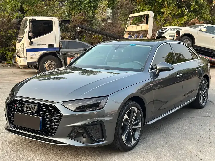 Audi a4 l 2023