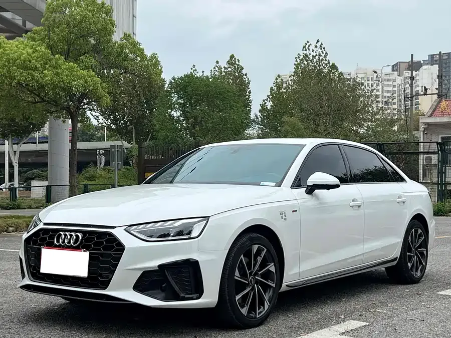 Audi a4 l 2024