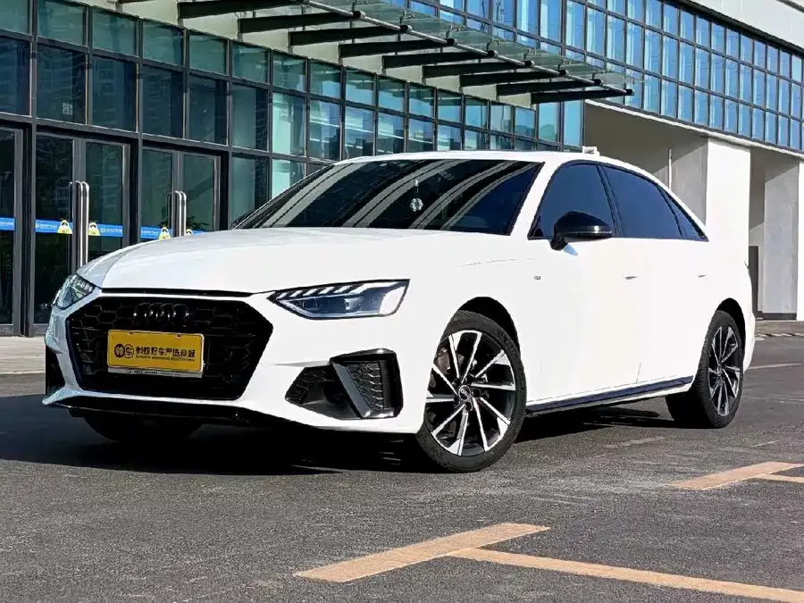 Audi a4 l 2023