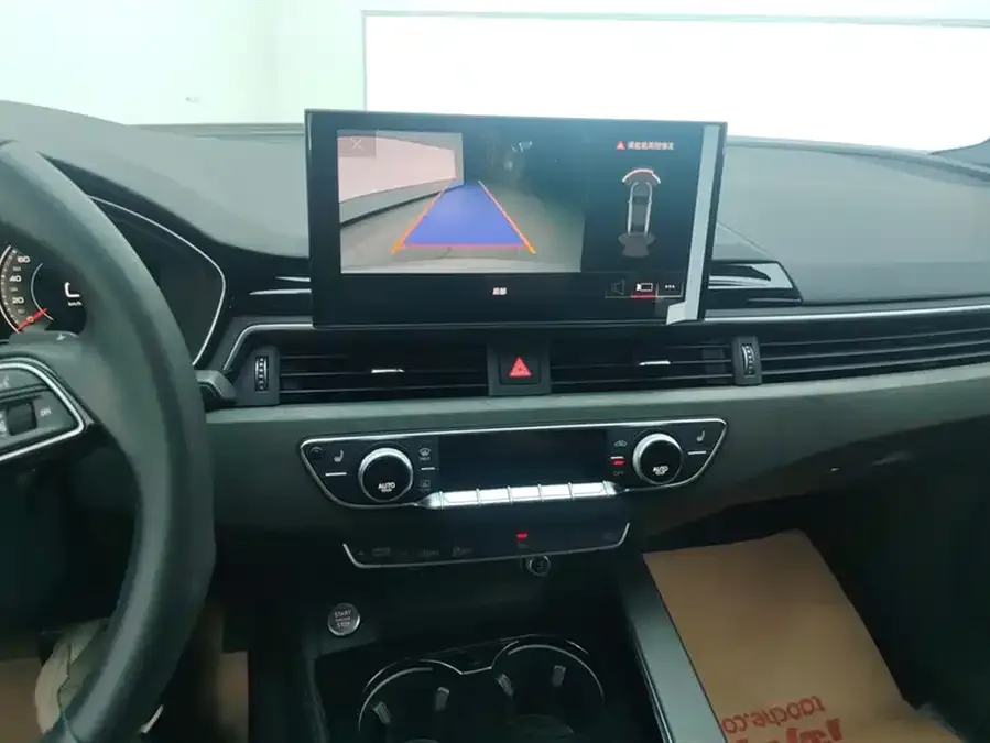 Audi a4 l 2023 40 TFSI luxury and dynamic model 2023 — миниатюра 4