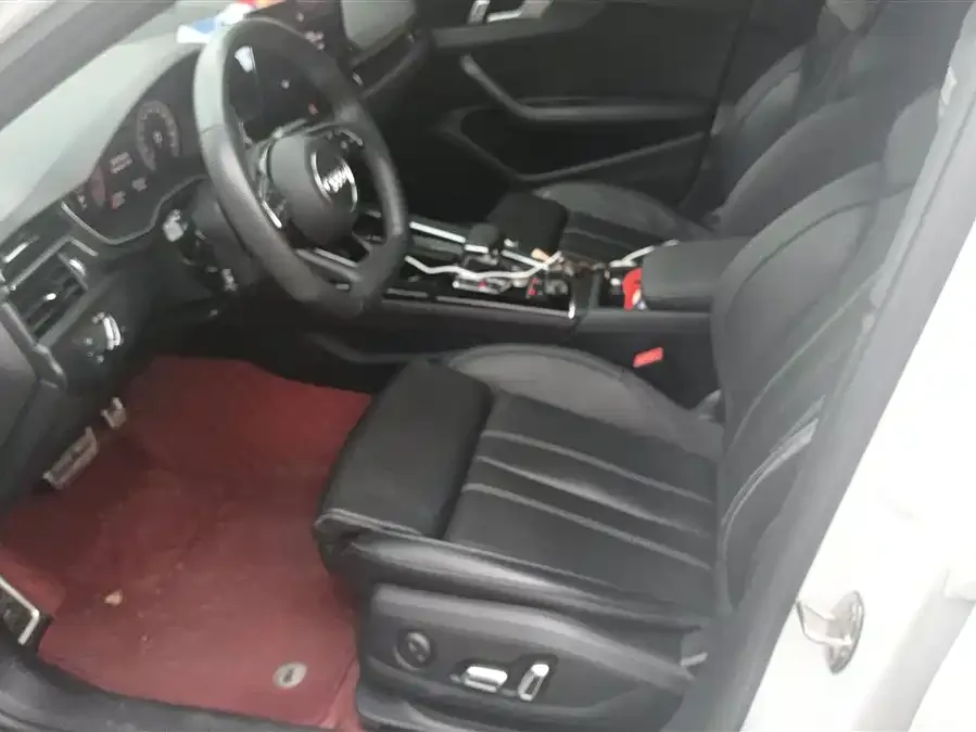 Audi a4 l 2024 40 TFSI luxury and dynamic model 2024 — миниатюра 3
