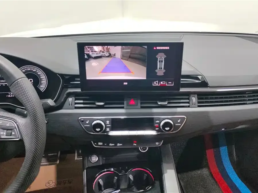 Audi a4 l 2024 40 TFSI luxury and dynamic model 2024 — миниатюра 4