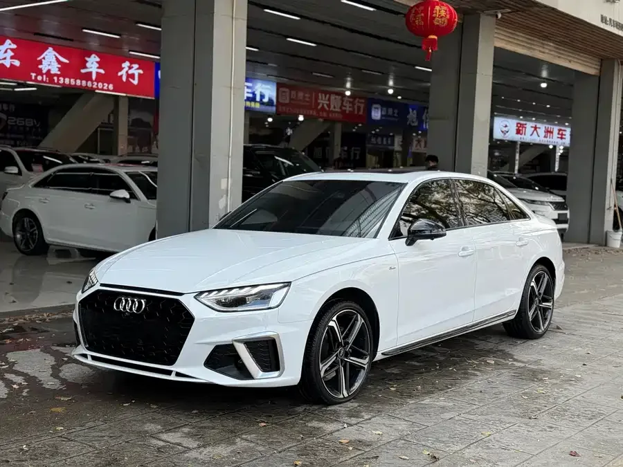 Audi a4 l 2025