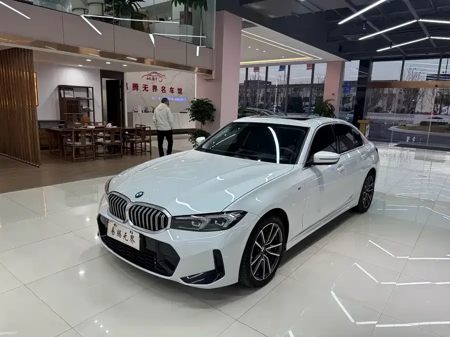 BMW 3 Series BMW 3 Series 2024 320i M Sports Package 2024 — фото 1, купить с доставкой в Москву