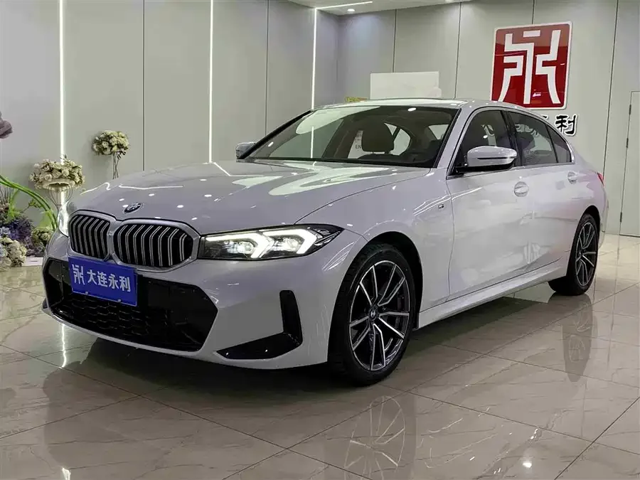 BMW 3 Series 2023