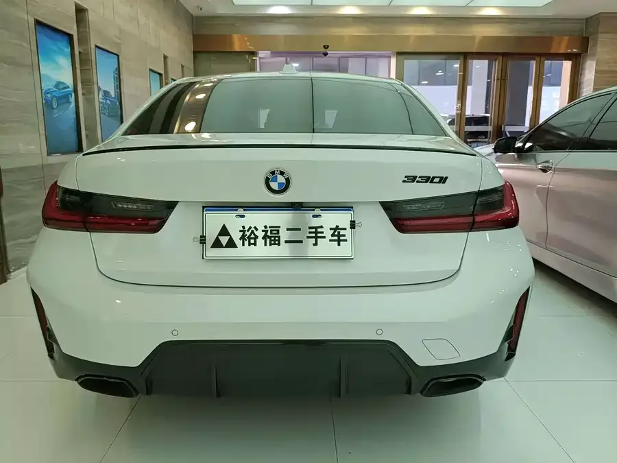 BMW 3 Series BMW 3 Series 2023 325i M Sport Night Edition 2023 — миниатюра 2