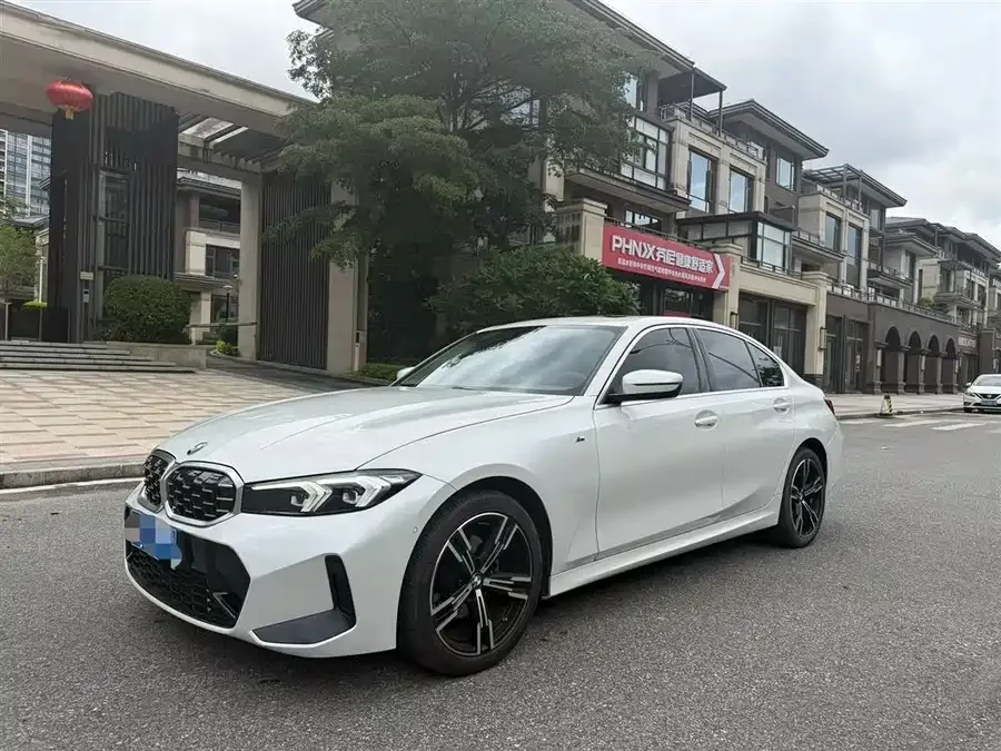 BMW 3 Series 2024