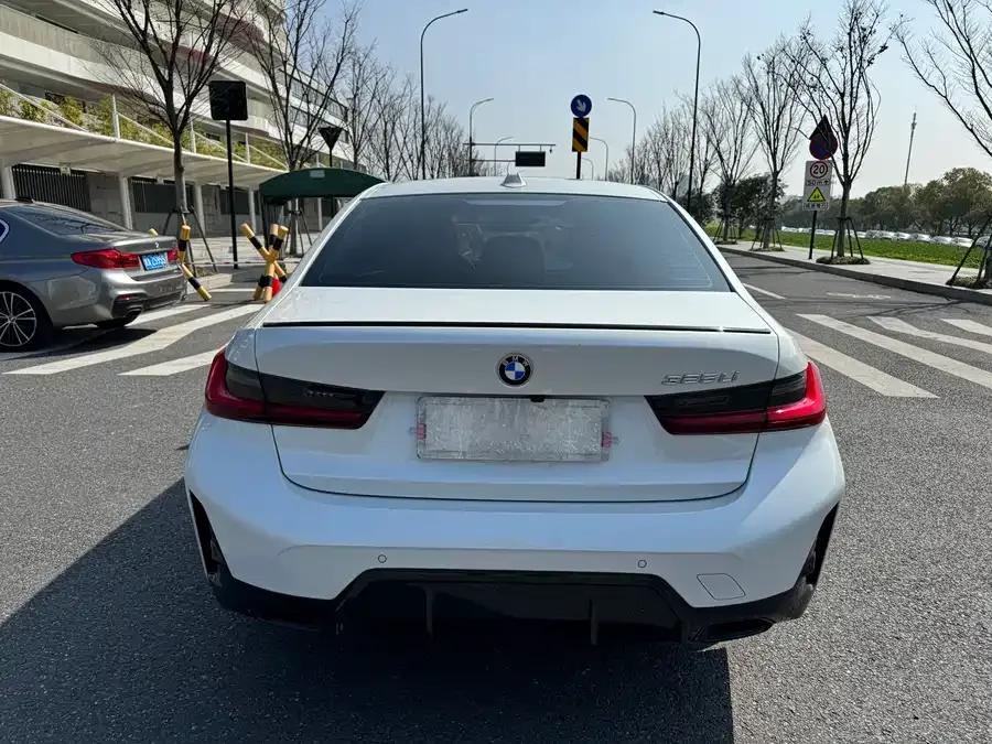 BMW 3 Series BMW 3 Series 2023 325Li M Sport Night Edition 2023 — миниатюра 2
