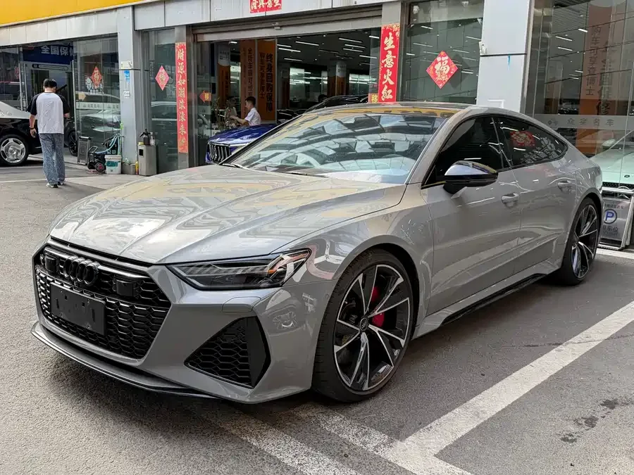 Audi RS7 2024