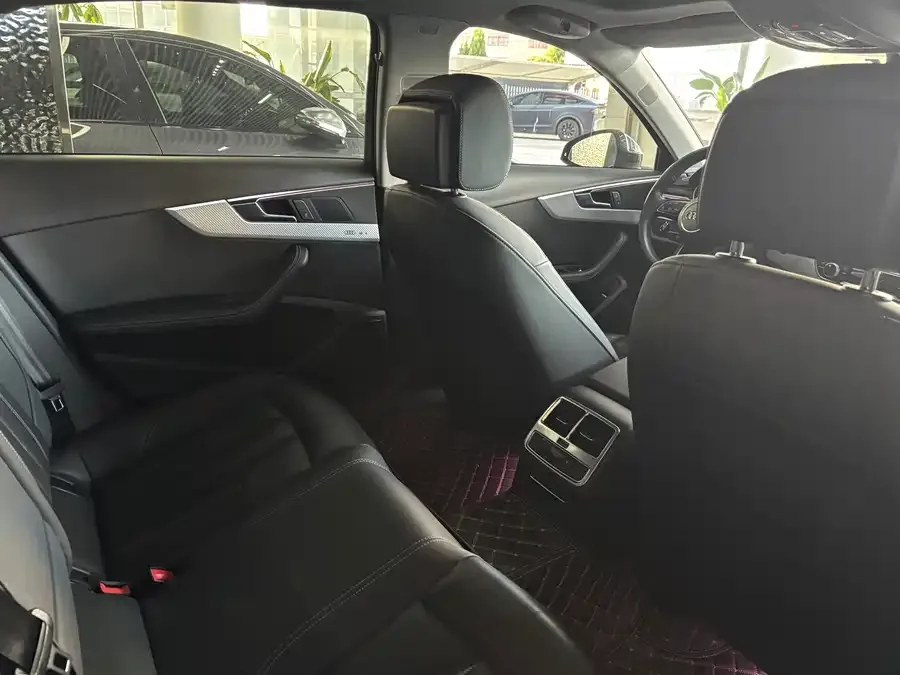 Audi a4 l 2022 40 TFSI Fashion Dynamic Edition 2022 — миниатюра 4