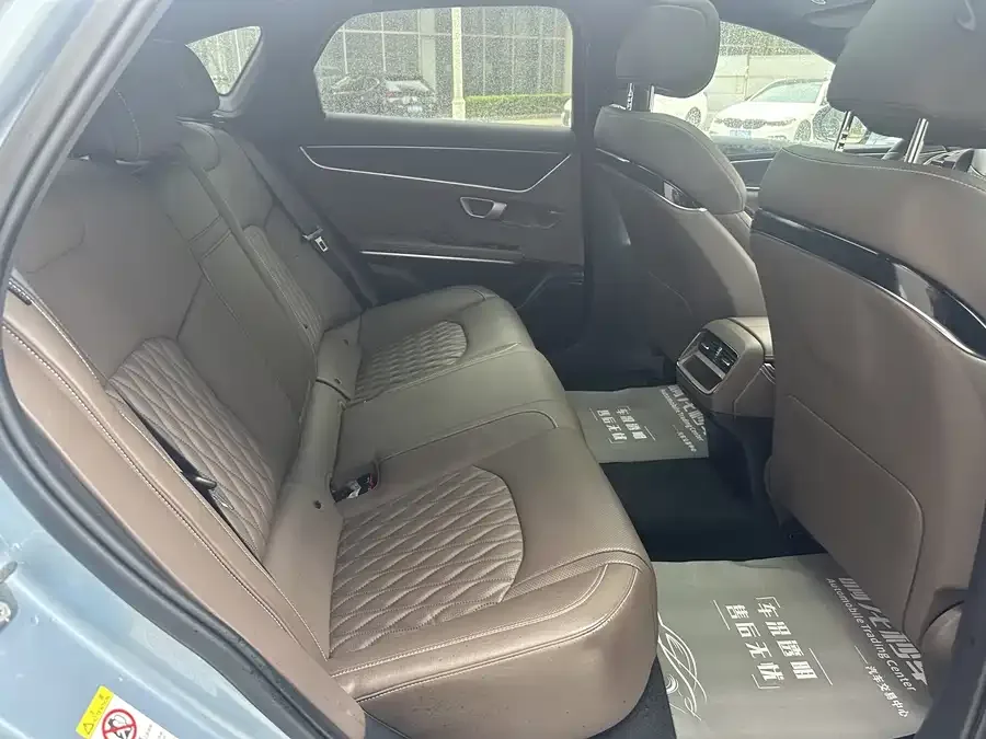 BYD Second-hand Han 2023 EV Champion Edition 605KM Front-wheel Drive Premium 2024 — миниатюра 3