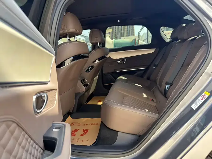 BYD Second-hand Han 2024 EV Honor Edition 506KM Front-wheel Drive Premium 2024 — миниатюра 2