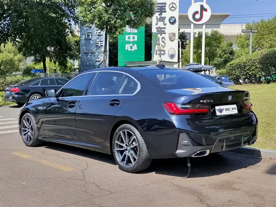 BMW 3 Series BMW 3 Series 2023 325Li M Sport Package 2023 — миниатюра 4