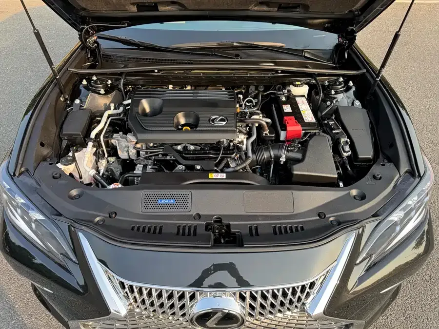Lexus ES 2023 200 Excellence Edition 2024 — миниатюра 4