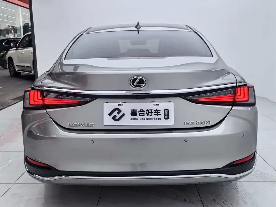Lexus ES 2022 200 Excellence Edition 2024 — миниатюра 4