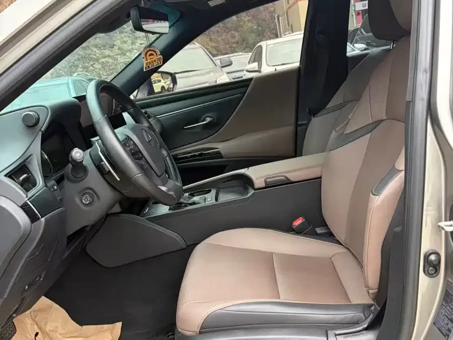Lexus ES 2022 200 Luxury Edition 2023 — миниатюра 4