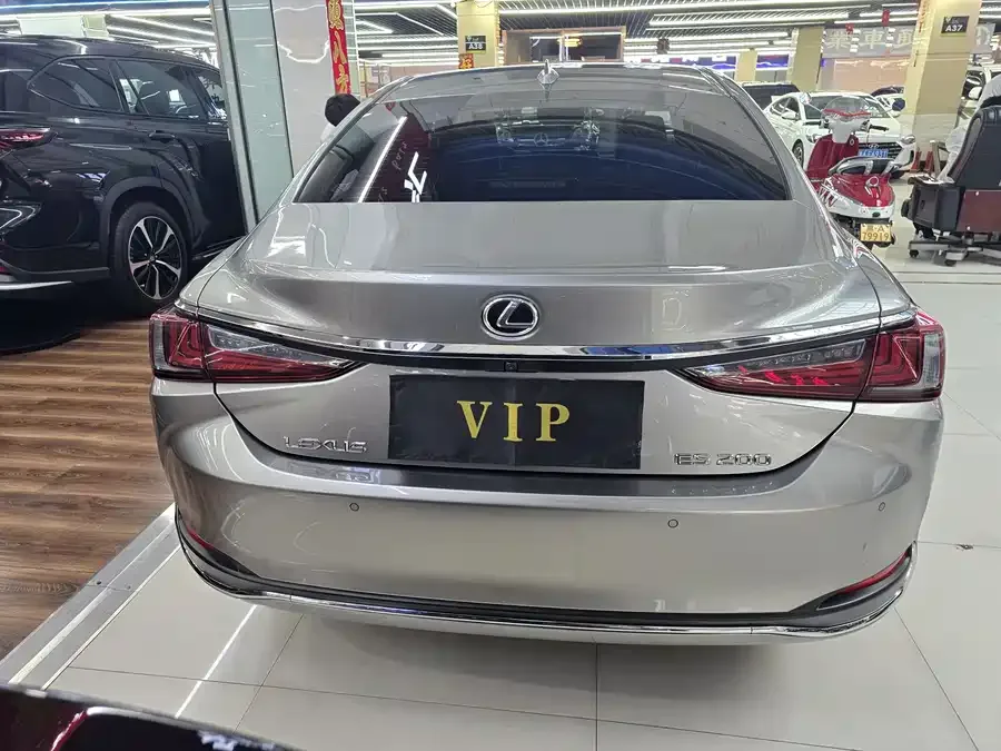 Lexus ES 2022 200 Excellence Edition 2022 — миниатюра 5